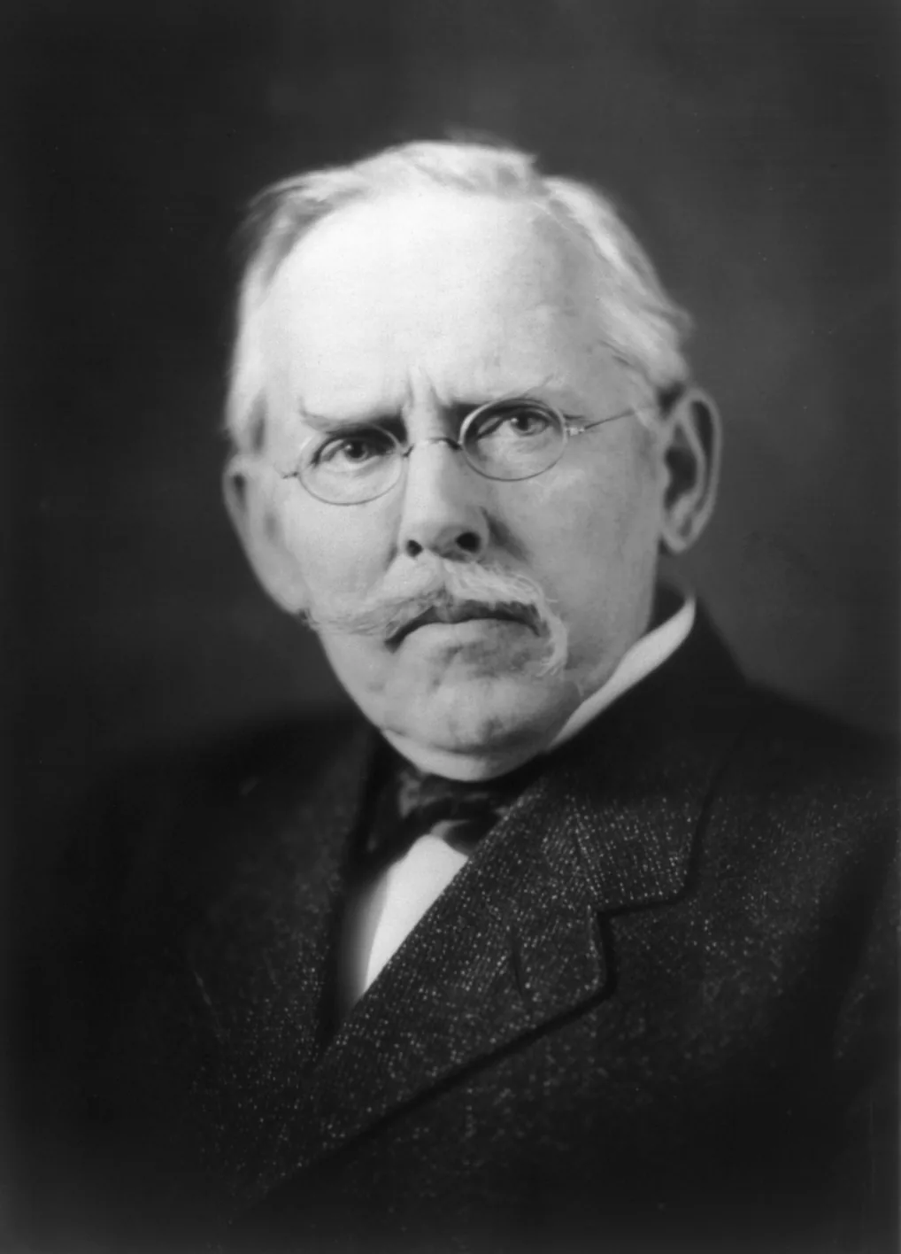 Jacob Riis portrait photograph circa 1890 police reporter reformer